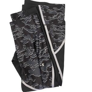 Brand New Under Armour High Rise Leggings in Size 2XL